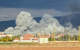 Israel tấn công đường hầm của lực lượng Hezbollah gần biên giới Li-băng và Syria