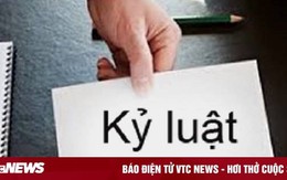 Cách chức Phó Công an thị xã ở An Giang vào khách sạn với vợ người khác