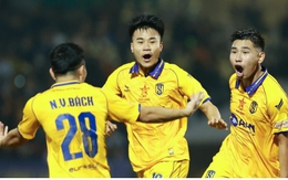 Bảng xếp hạng V-League mới nhất: SLNA tạm thoát nhóm "cầm đèn đỏ"