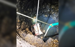 Nhấn nhầm chân ga, ô tô lao xuống giếng khiến 3 người tử vong