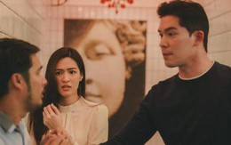 Cầm túi quà về biếu bố mẹ vợ, thấy người đàn ông ngồi trong nhà mà tôi tức đỏ mặt, càng cay cú với câu quát của bố vợ