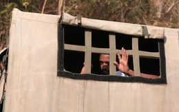 Nạn nhân lừa đảo ở biên giới Thái Lan-Myanmar kể lại ký ức bị cưỡng bức và tra tấn dã man