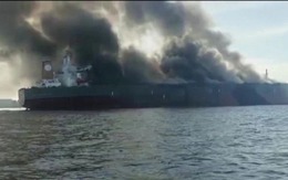 Sự kiện chưa từng có: Ba tàu chở dầu cập cảng Nga phát nổ ở Biển Địa Trung Hải