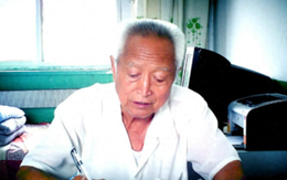 Lạ đời có 3 con trai nhưng bố chồng trao hết thừa kế 45 tỷ cho con dâu, mẹ chồng khẳng định: Vì nó xứng đáng!