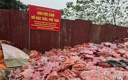 Hà Nội: Bãi rác bánh kẹo khổng lồ tại thủ phủ sản xuất La Phù