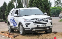 Ford Explorer bị triệu hồi do lỗi trụ A