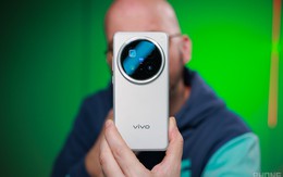 Mẫu điện thoại được khen nhất thời gian qua: Chụp đẹp hơn S24 Ultra, camera zoom 200MP, pin tận 6.000mAh