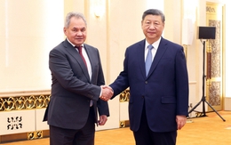 "Cánh tay phải" của ông Putin tới Trung Quốc để gặp Chủ tịch Tập Cận Bình