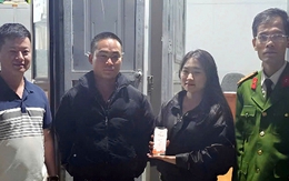 Nữ sinh 2007 người Dao thấy tài khoản ngân hàng được cộng thêm 50 triệu đồng, lập tức báo công an xã