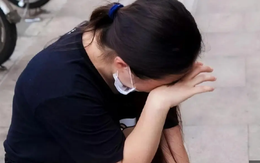 Nữ doanh nhân gửi tiết kiệm hơn 35 tỷ đồng, 3 ngày phát hiện tài khoản bị đóng băng, ngân hàng tuyên bố: "Đến năm 2099 mới được rút!"