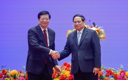 Trường ĐH Top 12 thế giới của Trung Quốc vừa trao tặng Thủ tướng danh hiệu "Giáo sư danh dự"