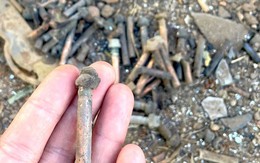 Phát hiện hàng trăm kíp nổ tại hiện trường sau tiếng nổ lớn cạnh ngân hàng