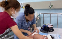 Dịch sởi bùng phát, bác sĩ cảnh báo về làn sóng "chống vaccine"