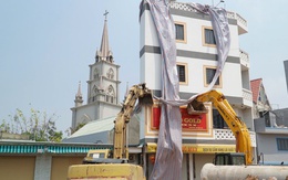 Tiệm vàng "siêu mỏng" ở Bình Dương bị nghiêng, phong tỏa khu vực xung quanh
