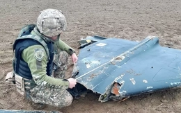 Ăng ten CRPA mới của Trung Quốc được phát hiện trên UAV cảm tử Geran-2