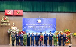 Bộ trưởng Bộ Công an giữ chức Chủ tịch Hiệp hội Dữ liệu Quốc gia, ông Trương Gia Bình là một trong các Phó Chủ tịch