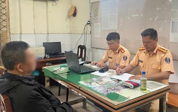 Sự thật clip CSGT TP HCM giằng co với người đàn ông ở trung tâm TP HCM