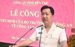 Công bố quyết định của Bộ trưởng Công an về công tác cán bộ  