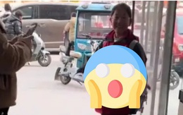 Tăng 35 hạng trong kỳ thi, cô bé về nhà nhưng ở cửa mãi không chịu vào, mẹ ra xem rồi giật mình khi thấy sinh vật trên tay em