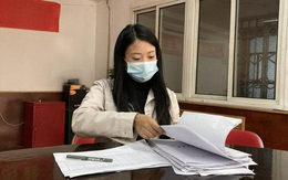 Sếp vừa thông báo, nữ kế toán xác nhận tài khoản ngân hàng công ty đã nhận được 1 tỷ đồng nhưng liền báo cảnh sát