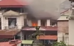 Công an Hà Nội điều tra khẩn vụ thanh niên 19 tuổi tử vong trong ngôi nhà bốc cháy sau tiếng nổ lớn