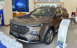 Ford Territory giảm 70 triệu đồng tại đại lý: Xe sản xuất 2025 nhưng giá rẻ hơn Mazda CX-5 2024