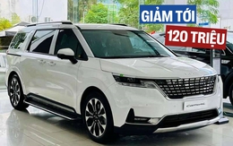 Kia Carnival dọn kho bản máy xăng, giảm giá 120 triệu tại đại lý: Giá thực tế còn 1,639 tỷ đồng, khách mua phải đánh đổi bằng mẫu mã