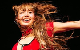 Vũ đạo 19+ khiến Lisa bị chỉ trích “bắt chước ca sĩ nhạc pop Mỹ rẻ tiền”