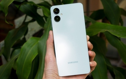 4 mẫu smartphone "hút hồn" trong tầm giá dưới 5 triệu: Vừa lên kệ tháng 4, trang bị không thiếu thứ gì