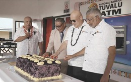 Quốc đảo hẹp nhất thế giới ăn mừng vì có máy ATM đầu tiên, thủ tướng ca ngợi đây là ‘cột mốc quan trọng’ với đất nước