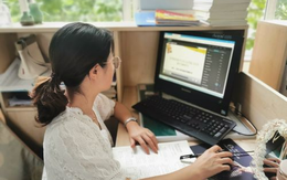 Nữ nhân viên chuyển khoản nhầm 700 triệu đồng của công ty, giám đốc lại khẳng định: Quá may mắn, nếu làm đúng, có khi cô phải đền bù