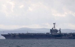 Houthi phóng tên lửa tấn công hai tàu sân bay Mỹ