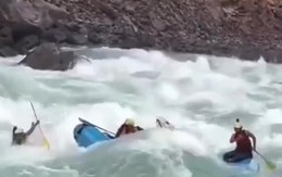 Du khách thiệt mạng khi tham gia du lịch mạo hiểm trên sông Hằng