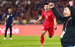 Phát ngôn tranh cãi của HLV Park Hang-seo về Quang Hải & mối lo đột ngột cho HLV Kim Sang-sik