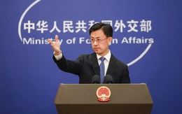 Tổng thống Donald Trump nói đang đàm phán, Trung Quốc bảo "tin giả"