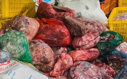 Cận cảnh 10 tấn nội tạng hôi thối chuẩn bị tuồn vào nhà hàng, quán ăn dịp lễ