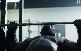 Dân mạng dùng AI phân tích kèo tay bo “1 con khỉ đột đấu 100 chàng thanh niên”, làm cả video cho trực quan