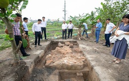 Việt Nam phát hiện báu vật 2.300 năm tuổi tại mảnh ruộng của người dân