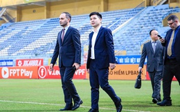 Phó Chủ tịch T&T Group Đỗ Vinh Quang thưởng nóng CLB Nữ Thái Nguyên T&T 500 triệu đồng