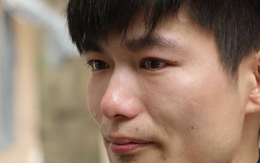 Cho hàng xóm vay tiền chữa bệnh, 15 năm sau tôi nhận về 1 hộp bánh: Mở ra mà chết điếng với thứ bên trong