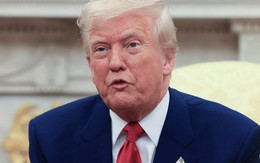 Tổng thống Donald Trump "chờ cuộc gọi" từ Trung Quốc trước ngày áp thuế 104%