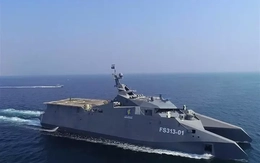 IRGC tuyên bố phát triển thành công tàu tên lửa tốc độ cao