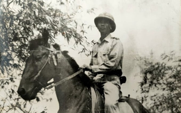 Vị tướng được Bác Hồ đặt biệt danh 'cây gỗ mun'