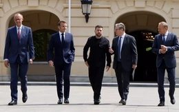 Tổng thống Zelensky buộc phải lựa chọn