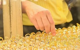 Liên tục đi xuống, giá vàng có thể rơi về mốc 100 triệu đồng/lượng?