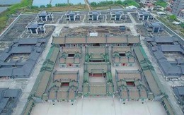 Chi tiền xây biệt phủ 3.600 tỷ đồng rộng 50.000 m2, người đàn ông bất ngờ bị yêu cầu giải tỏa gấp trong 45 ngày, tòa tuyên bố: Việc xây dựng là trái phép