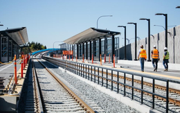 Chỉ tin chọn Trung Quốc xây dự án huyết mạch, không ngờ vừa hoạt động đã phải tạm dừng nhưng lại cảm ơn Trung Quốc