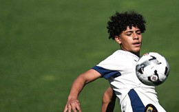 Con trai Ronaldo liệu có thể đạt đến đẳng cấp của bố?