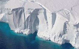 NASA phát hiện băng Nam Cực tăng mạnh trở lại dù nhiệt độ toàn cầu liên tục lập kỷ lục: Chuyện gì đang xảy ra?