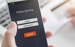 Nảy sinh nghi ngờ sau khi chuyển 50 triệu vào tài khoản lạ, người phụ nữ trình báo vụ việc với Vietcombank và Techcombank, đã được Vietcombank hoàn trả 30 triệu đồng